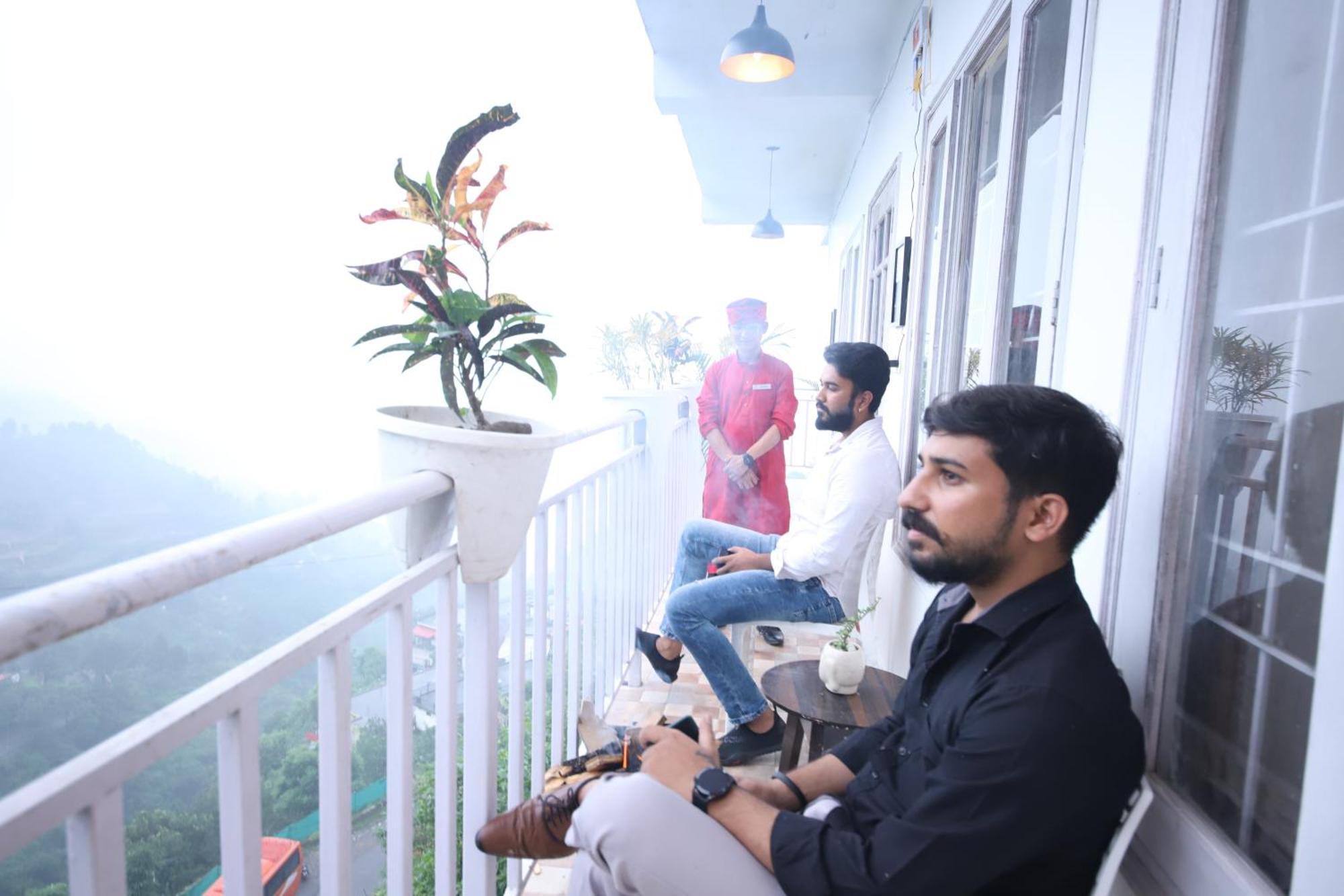 Perfectstayz Mussoorie Hills Oda fotoğraf